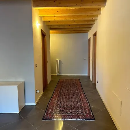 Διαμέρισμα Aryan House